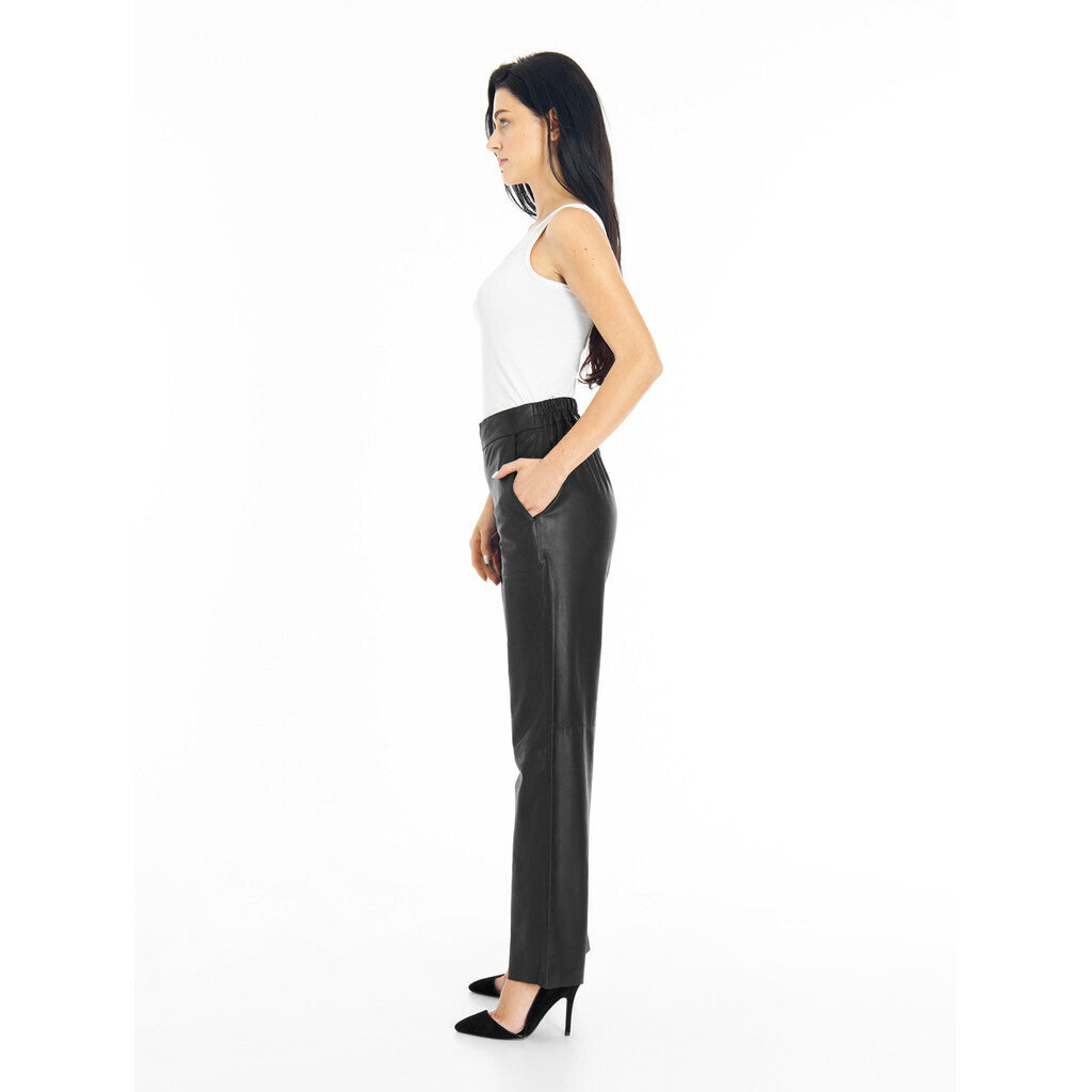 Depeche leather wear Alicia straight leg pants in leather Pants 099 Black (Nero)