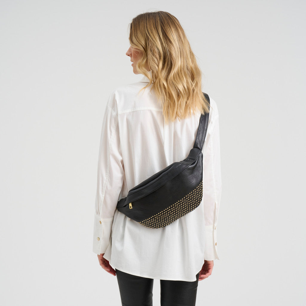 DEPECHE Bucharest sheep leather bumbag Bumbag 099 Black