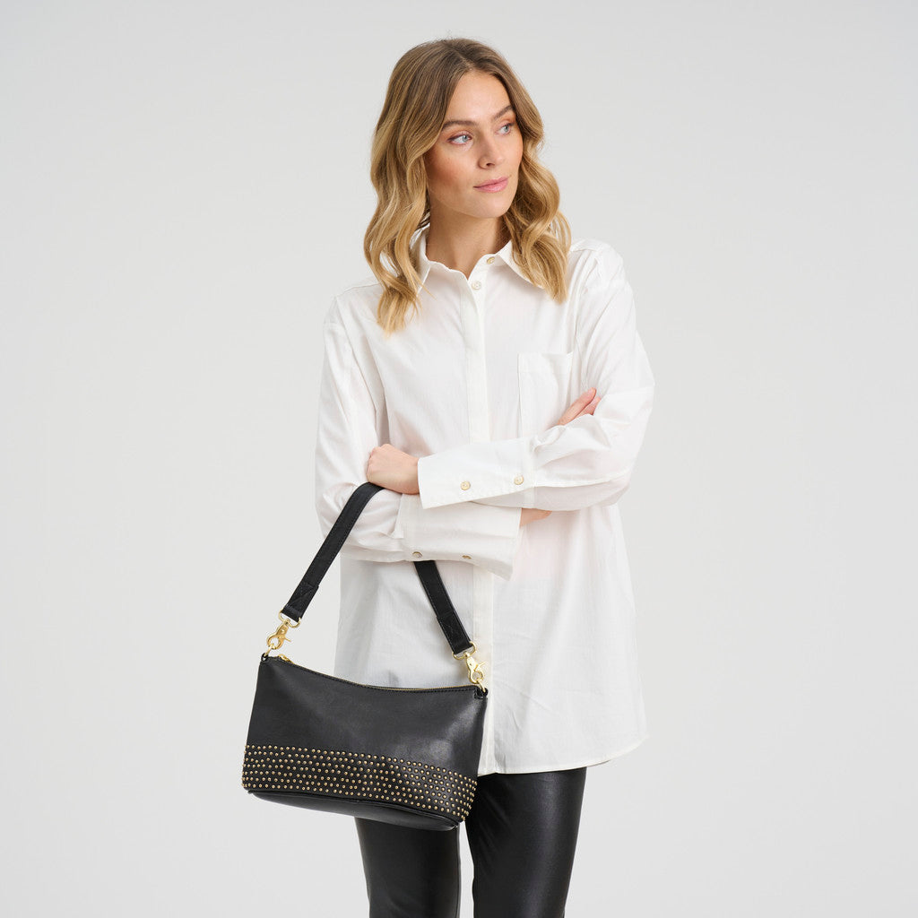 DEPECHE Bucharest sheep leather shoulder bag Shoulderbag / Handbag 099 Black