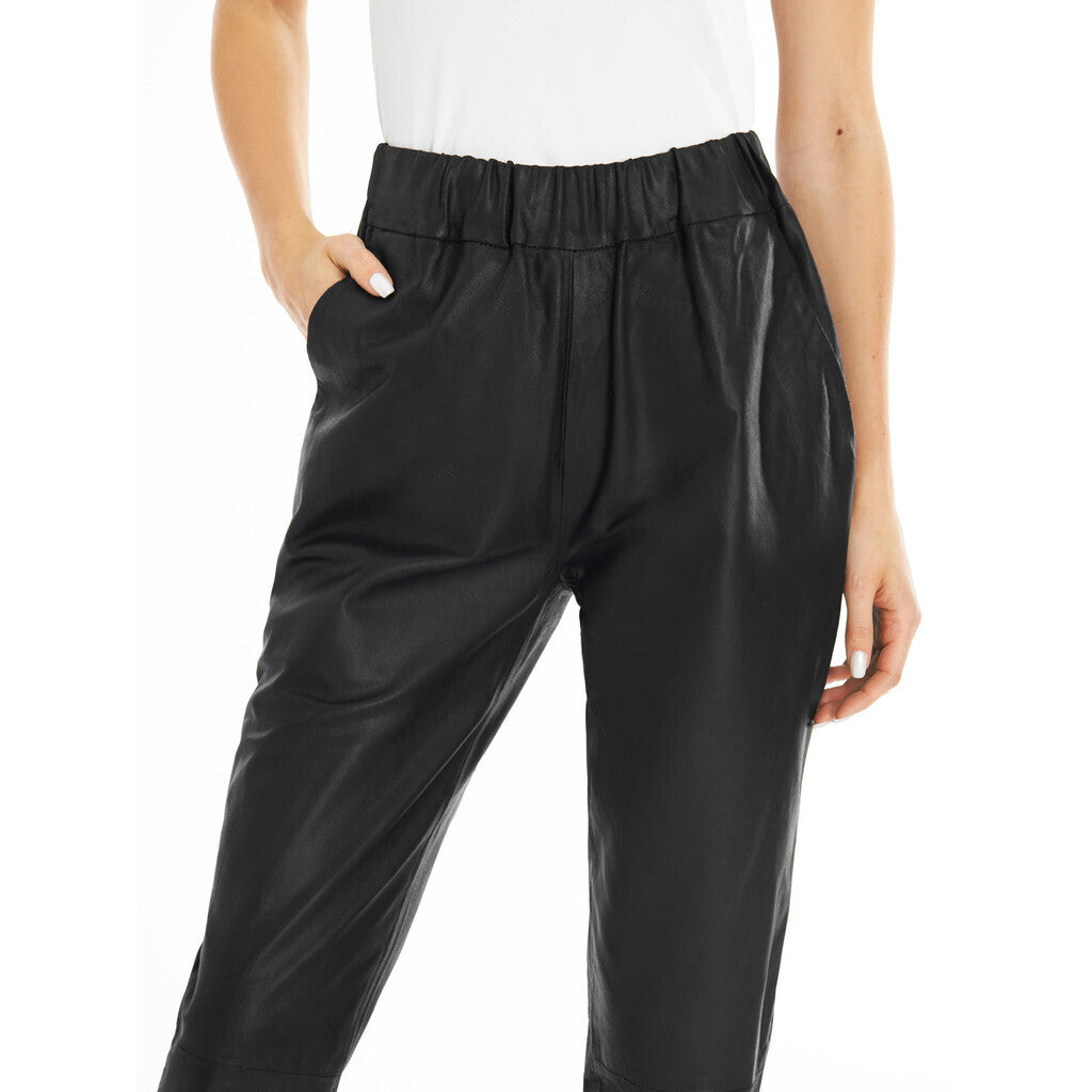 Depeche leather wear Carrie RW loose fitting leather pant Pants 099 Black (Nero)