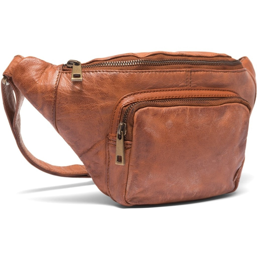 DEPECHE Classic must-have leather bumbag Bumbag 014 Cognac
