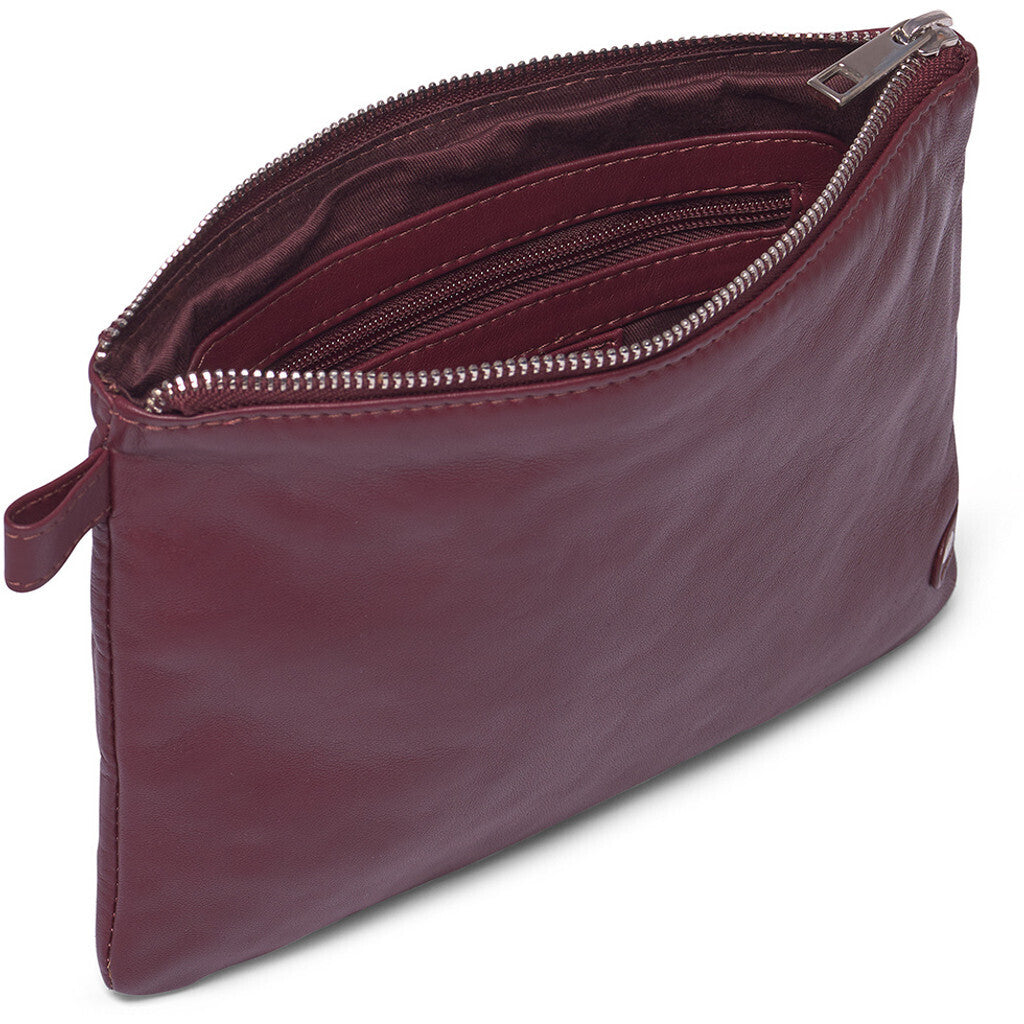 DEPECHE Elegant and Timeless Clutch Clutch 032 Cranberry