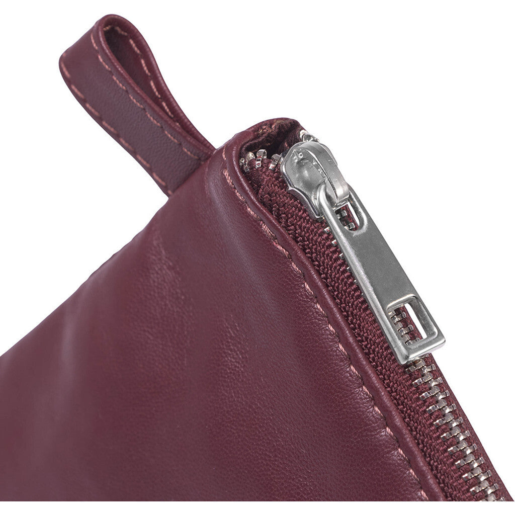 DEPECHE Elegant and Timeless Clutch Clutch 032 Cranberry