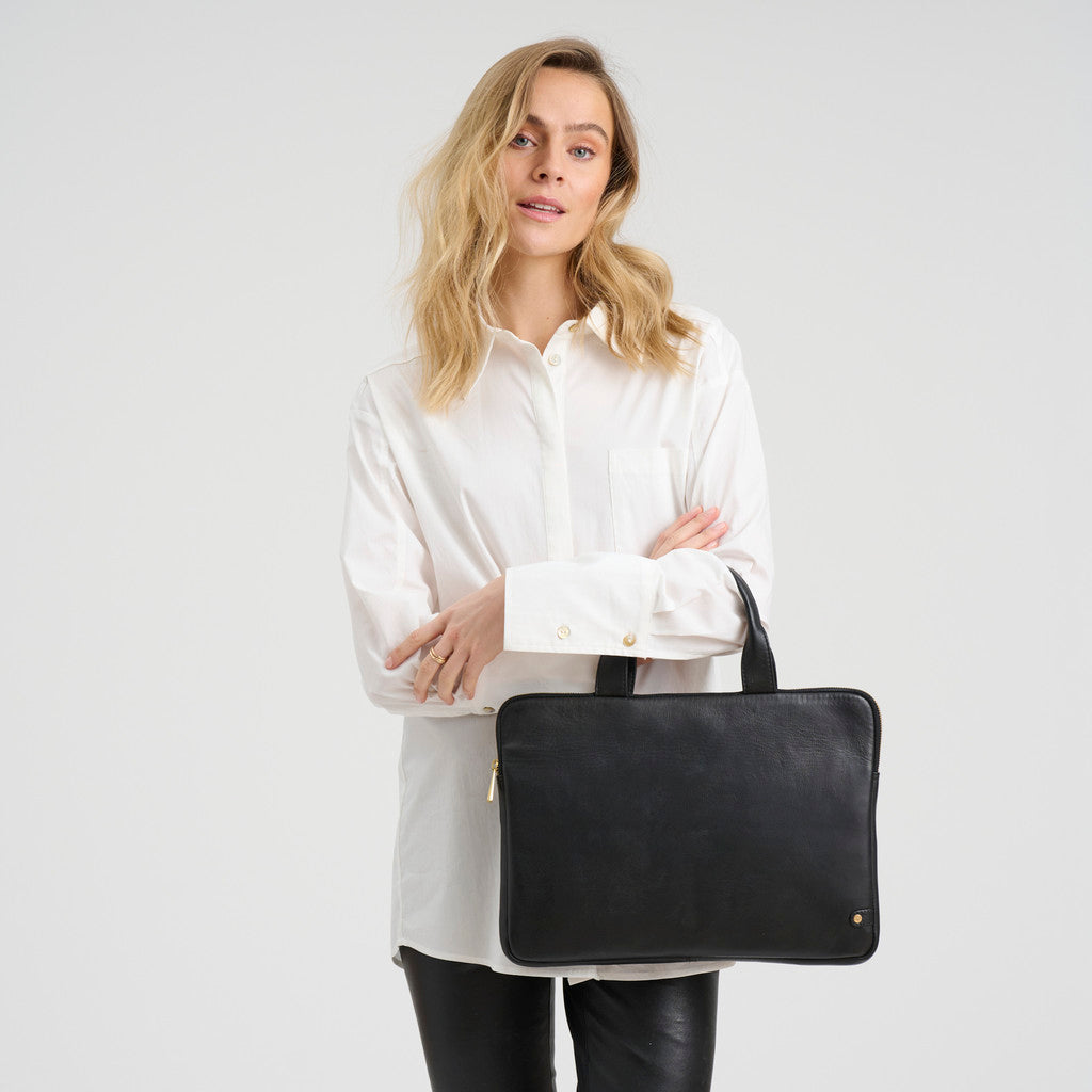 DEPECHE Cow leather computer sleeve with handles Accessories 099 Black