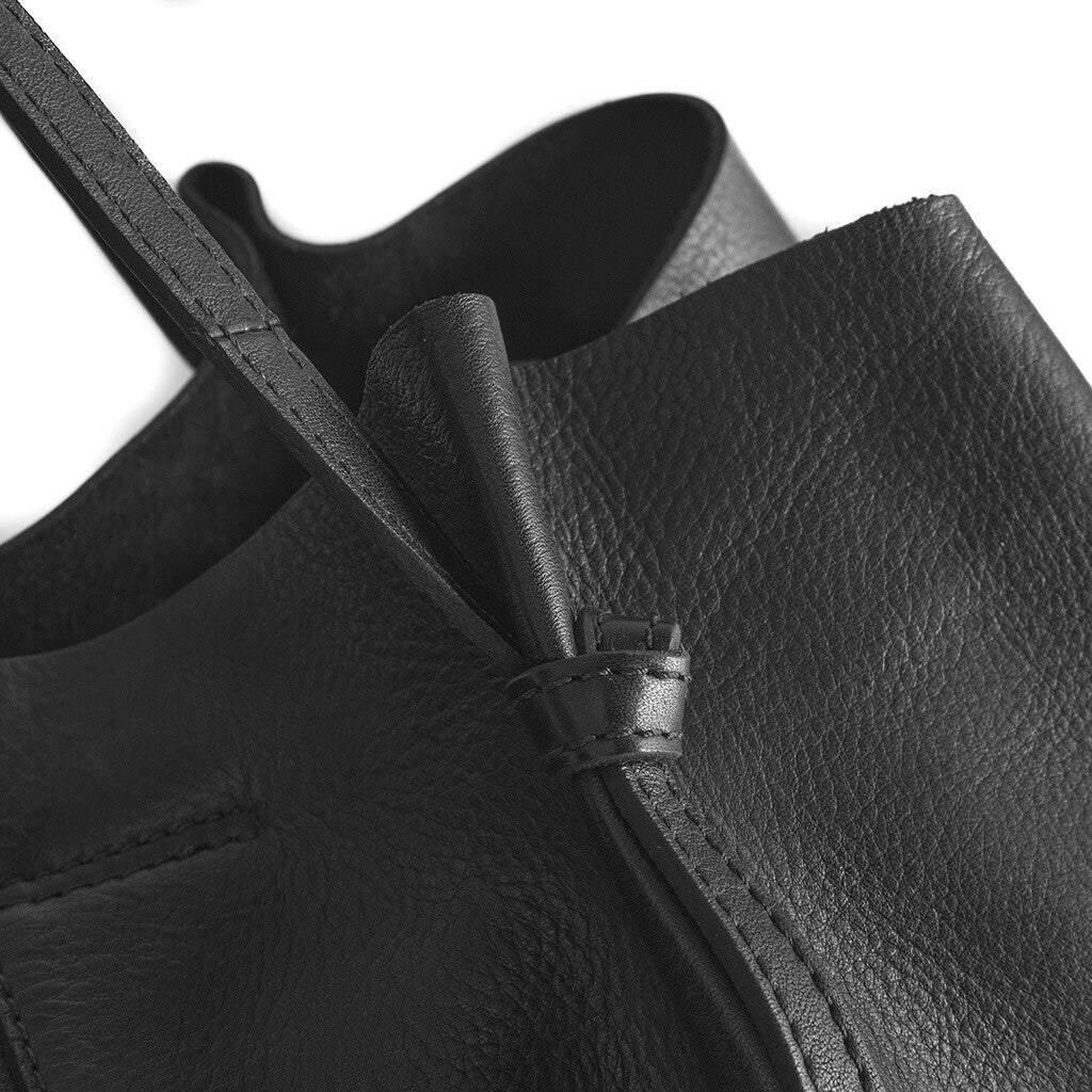 DEPECHE Exclusive leather shopper Shopper 099 Black (Nero)