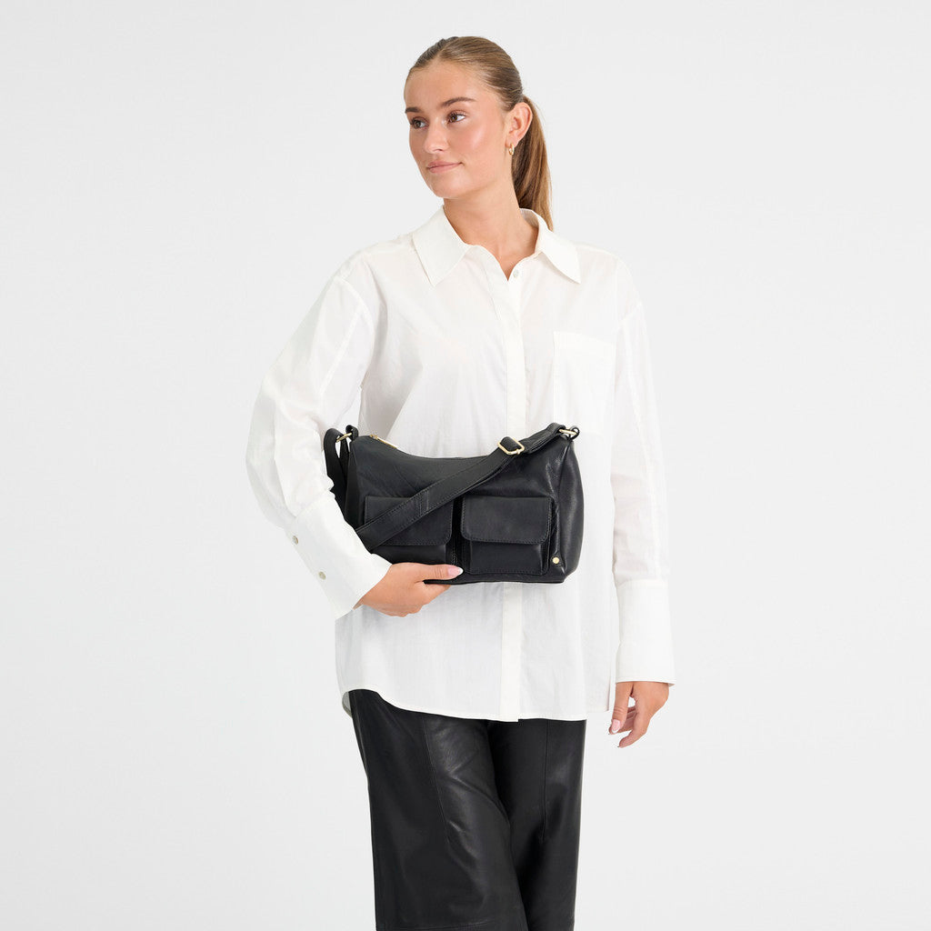 DEPECHE Golden Chic Shoulderbag Shoulderbag / Handbag 099 Black