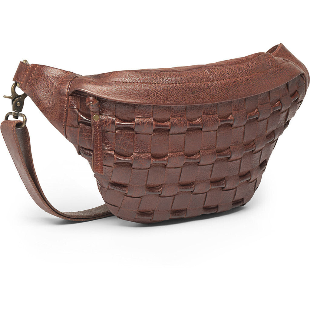 DEPECHE Leather bumbag with handcrafted braiding Bumbag 263 Choco brown