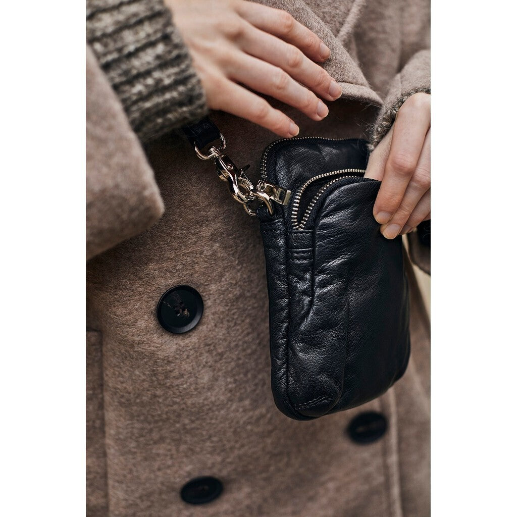 DEPECHE Mobile bag in soft vintage look leather Mobilebag 099 Black (Nero)