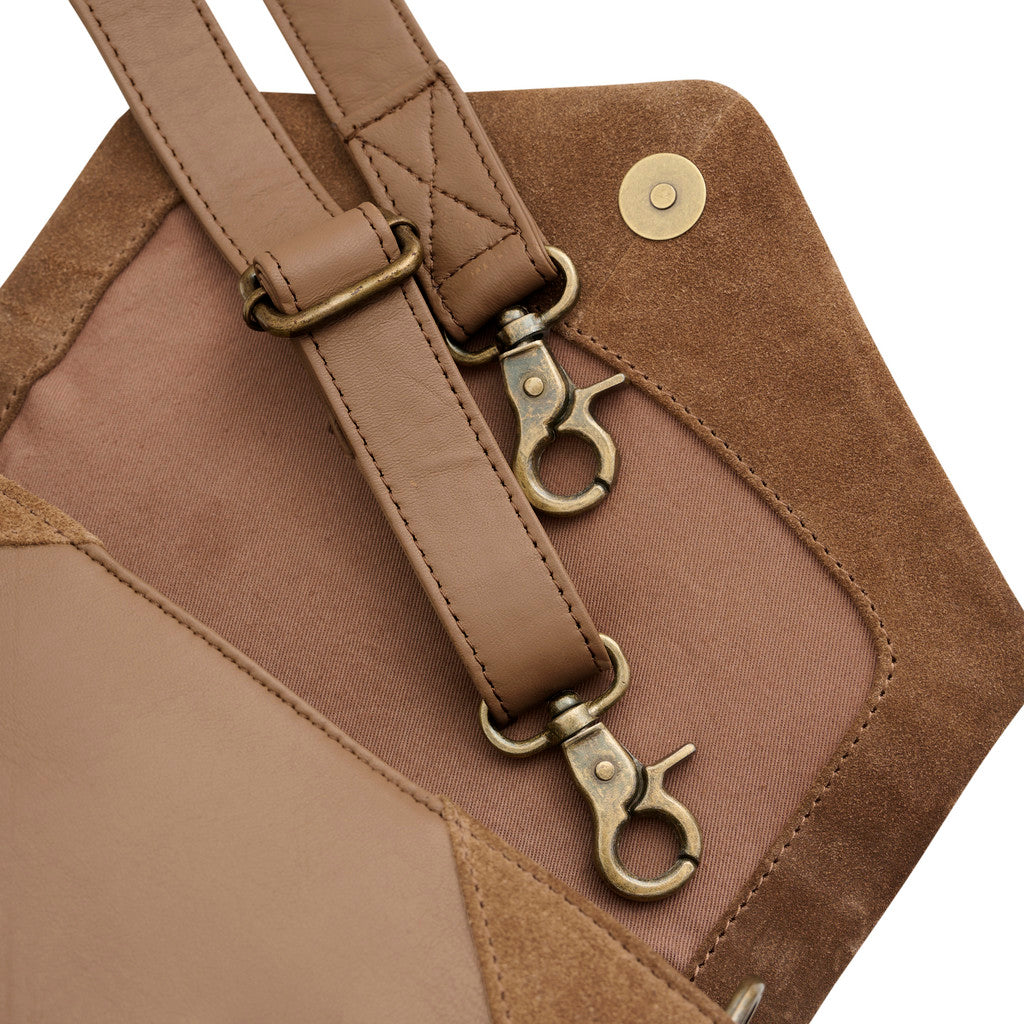 DEPECHE Portmore Handbag Small bag / Clutch 007 Mud