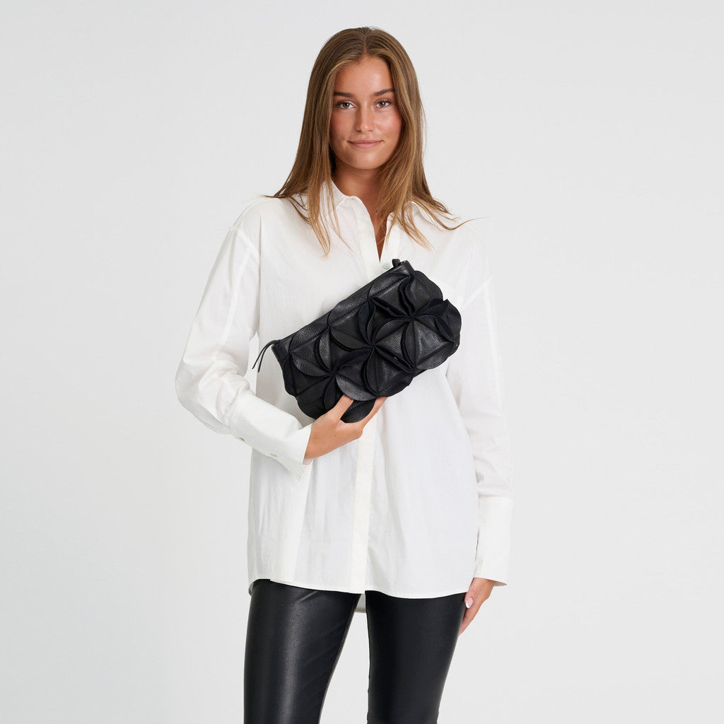 DEPECHE Rio Clutch Small bag / Clutch 099 Black