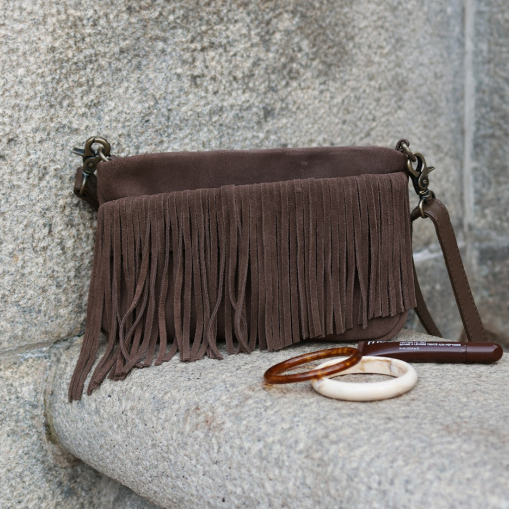 DEPECHE Suede clutch with fringes Clutch 217 Deer