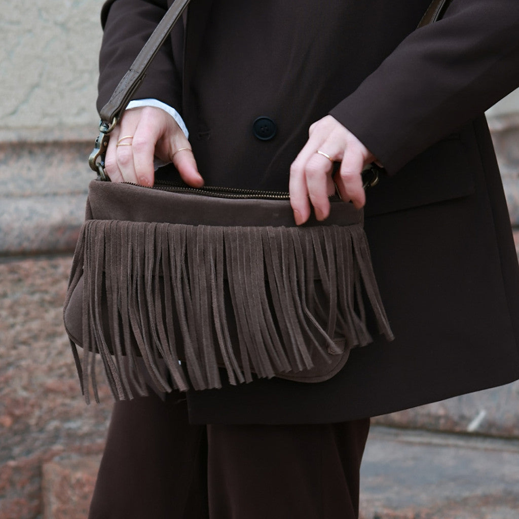 DEPECHE Suede clutch with fringes Clutch 217 Deer